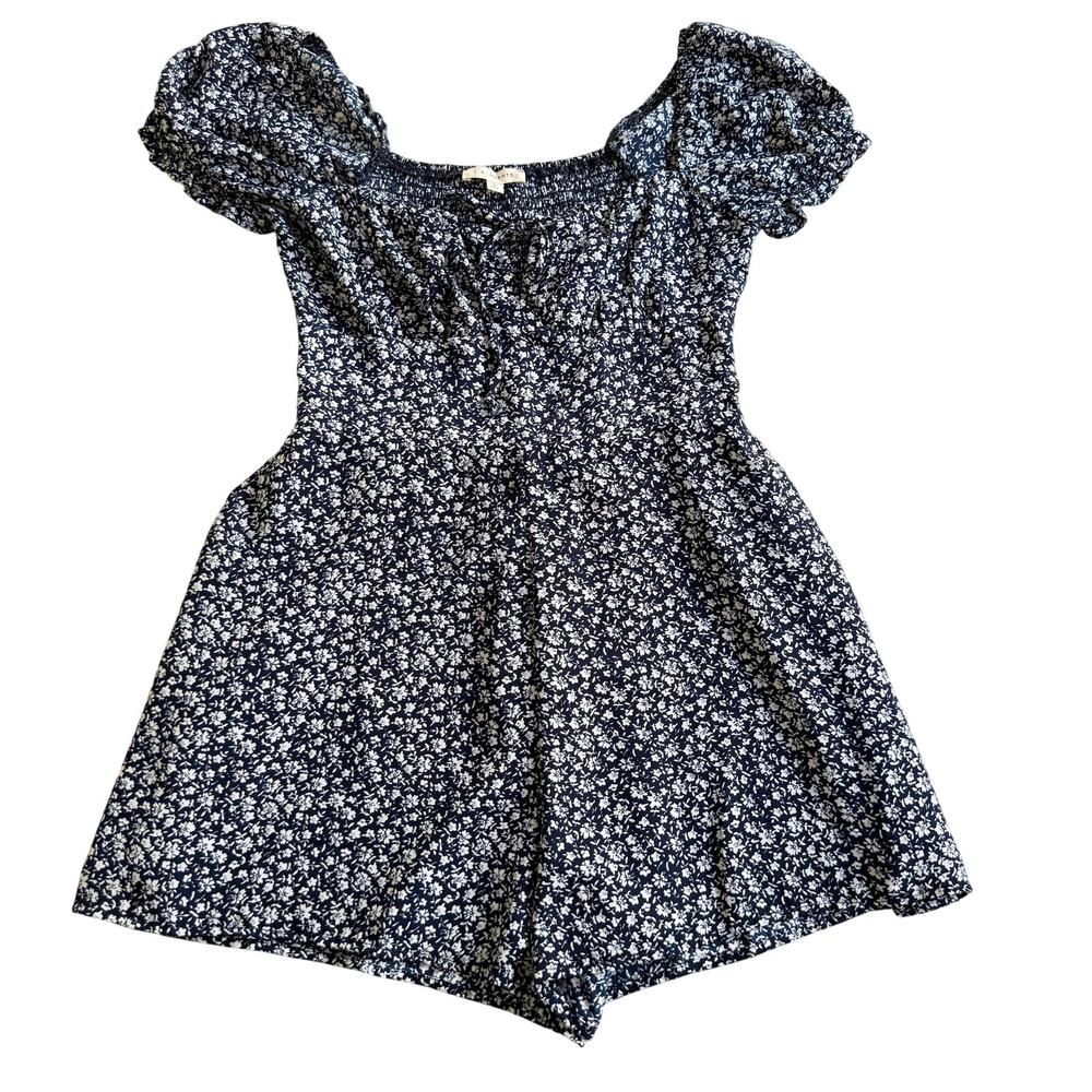 L.A. Hearts Women's Size Small Blue White Floral Romper